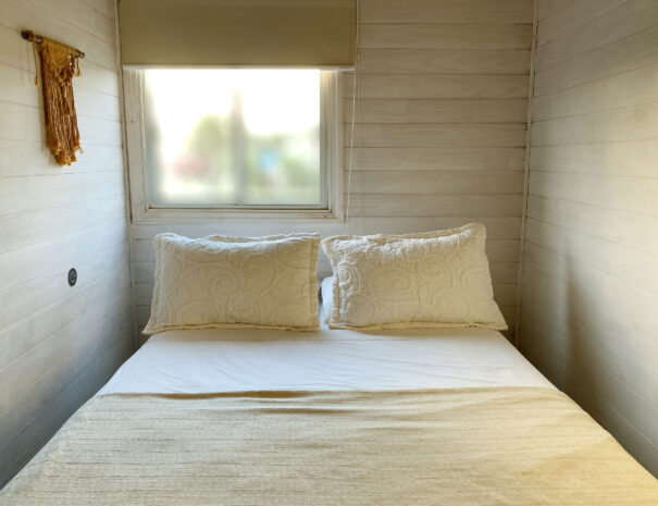 cama cuarto 6